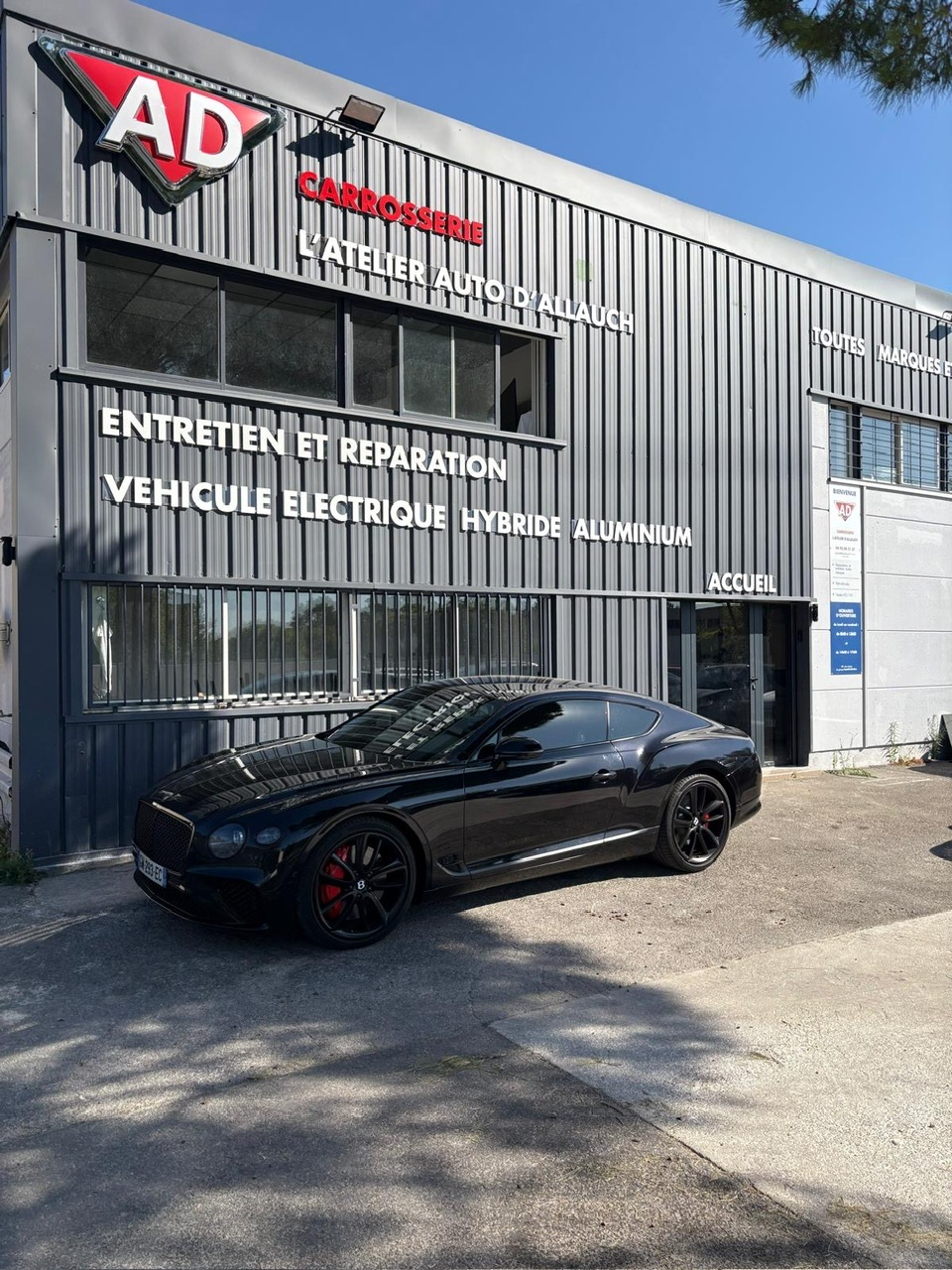 Façade de L'Atelier Auto d'Allauch
